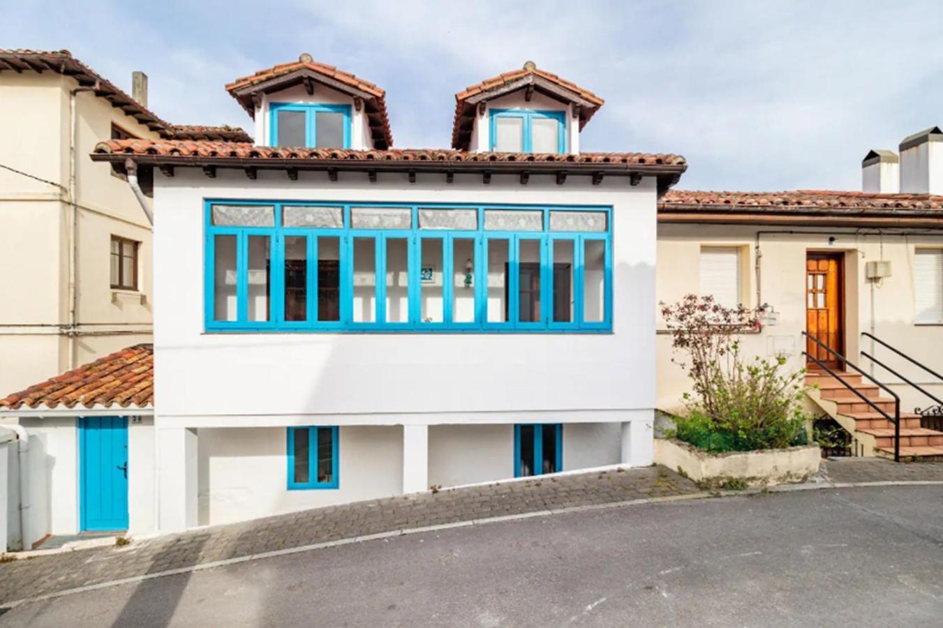 Casa Marinera Centrica En Comillas Exterior photo